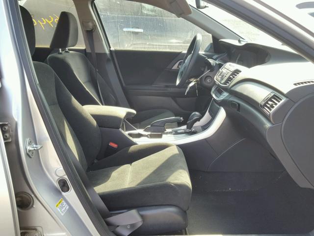 1HGCR2F35DA152096 - 2013 HONDA ACCORD LX SILVER photo 5