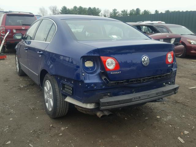 WVWJK73C98E109780 - 2008 VOLKSWAGEN PASSAT TUR BLUE photo 3