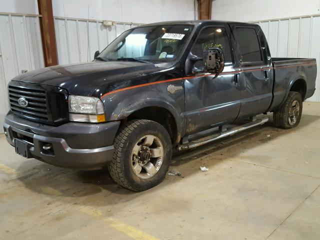 1FTNW21P24ED04502 - 2004 FORD F250 SUPER BLACK photo 2