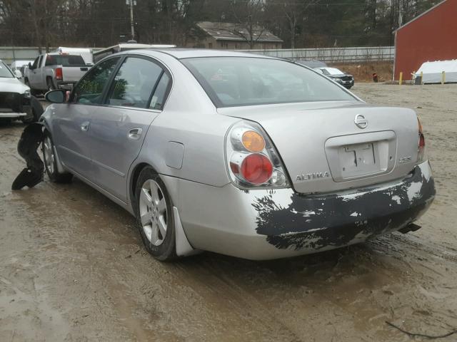 1N4AL11D23C139669 - 2003 NISSAN ALTIMA BAS SILVER photo 3