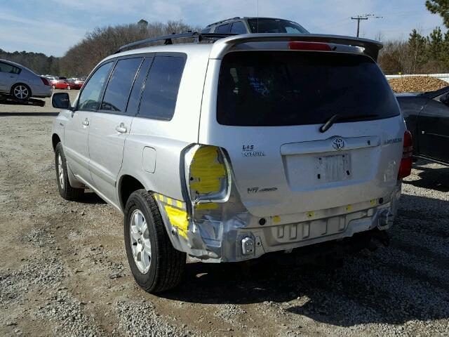 JTEHF21A720090413 - 2002 TOYOTA HIGHLANDER SILVER photo 3