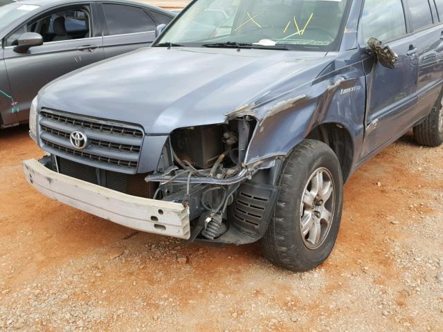 JTEGF21A030106965 - 2003 TOYOTA HIGHLANDER BLUE photo 9