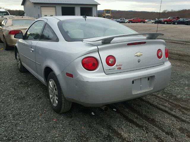 1G1AB1F56A7175443 - 2010 CHEVROLET COBALT LS SILVER photo 3