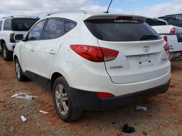 KM8JU3AC0BU145971 - 2011 HYUNDAI TUCSON GLS WHITE photo 3