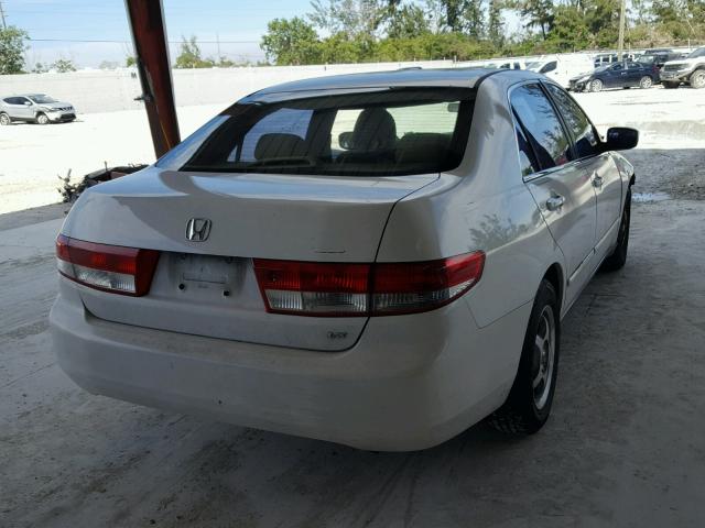 1HGCM56394A014660 - 2004 HONDA ACCORD LX WHITE photo 4