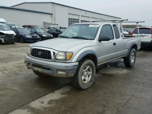 5TEWM72N04Z462323 - 2004 TOYOTA TACOMA XTR WHITE photo 2