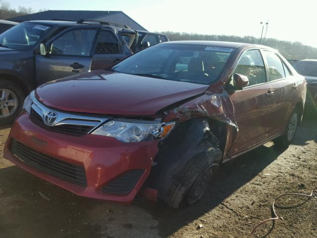 4T1BF1FK4CU549294 - 2012 TOYOTA CAMRY BASE RED photo 2