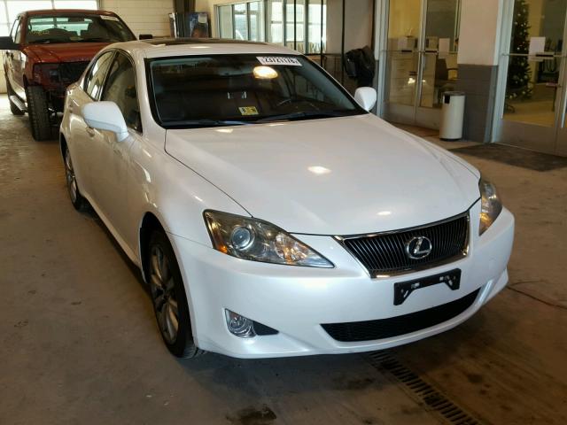 JTHCK262272019691 - 2007 LEXUS IS 250 WHITE photo 1