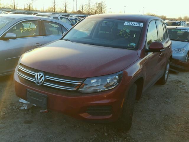 WVGAV7AX4DW025217 - 2013 VOLKSWAGEN TIGUAN S RED photo 2