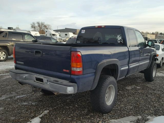 1GTEK19T9YE392042 - 2000 GMC NEW SIERRA BLUE photo 4