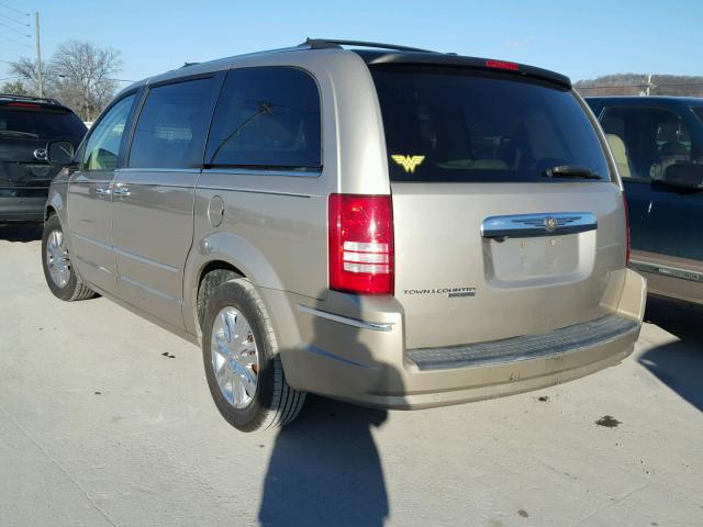 2A8HR64X68R723302 - 2008 CHRYSLER TOWN & COU TAN photo 3