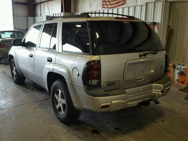 1GNDT13S562124068 - 2006 CHEVROLET TRAILBLAZE SILVER photo 3