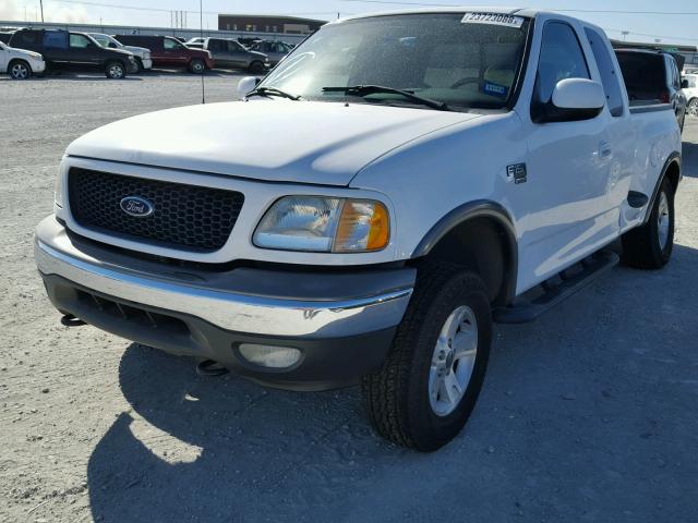 1FTRX08L83KC59698 - 2003 FORD F150 WHITE photo 2