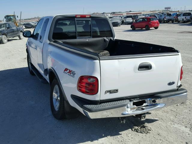 1FTRX08L83KC59698 - 2003 FORD F150 WHITE photo 3