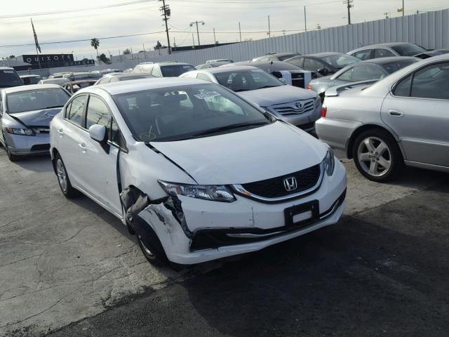 19XFB2F53FE206822 - 2015 HONDA CIVIC LX WHITE photo 1