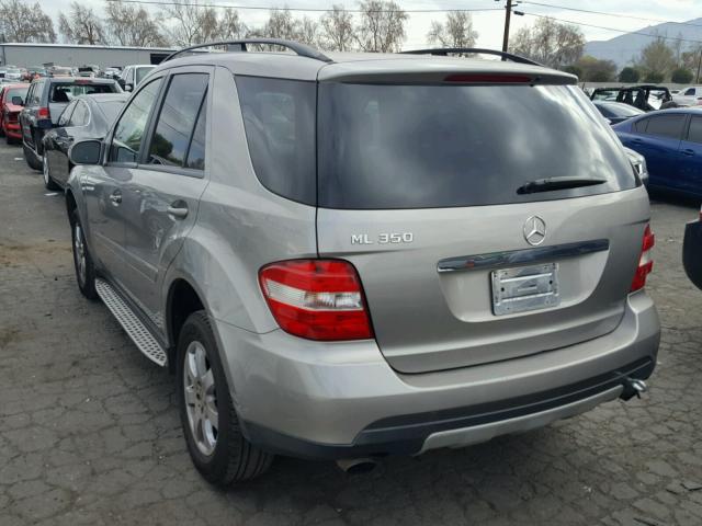 4JGBB86E26A070246 - 2006 MERCEDES-BENZ ML 350 SILVER photo 3