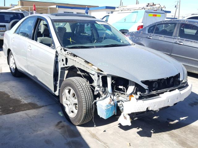 4T1BE32K82U593088 - 2002 TOYOTA CAMRY LE SILVER photo 1