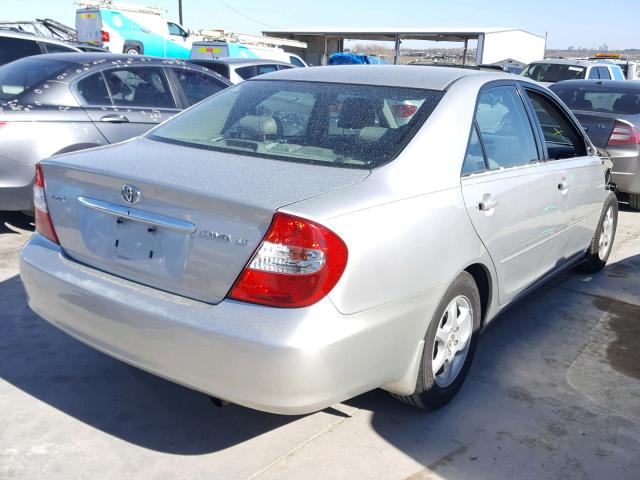 4T1BE32K82U593088 - 2002 TOYOTA CAMRY LE SILVER photo 4