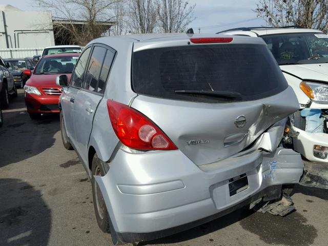 3N1BC13E89L390586 - 2009 NISSAN VERSA S SILVER photo 3