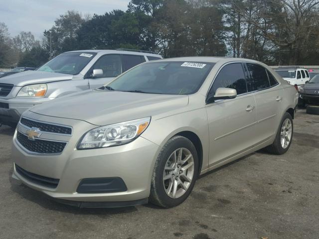 1G11C5SAXDF153821 - 2013 CHEVROLET MALIBU 1LT 金色 照片 2