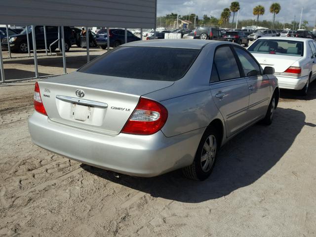 4T1BE32K53U764364 - 2003 TOYOTA CAMRY LE SILVER photo 4