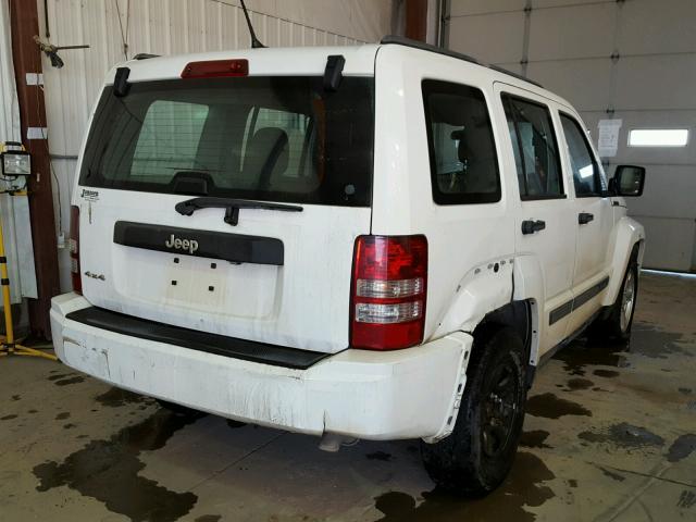 1C4PJMAK8CW127602 - 2012 JEEP LIBERTY SP WHITE photo 4