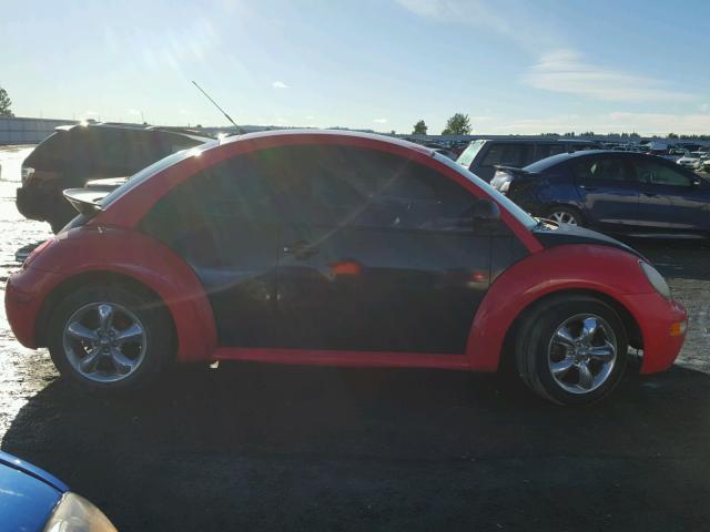 3VWBB61C8WM004587 - 1998 VOLKSWAGEN NEW BEETLE 双色 照片 9