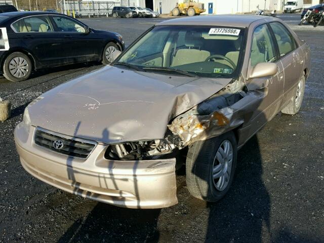 4T1BG22K41U794683 - 2001 TOYOTA CAMRY CE GOLD photo 2