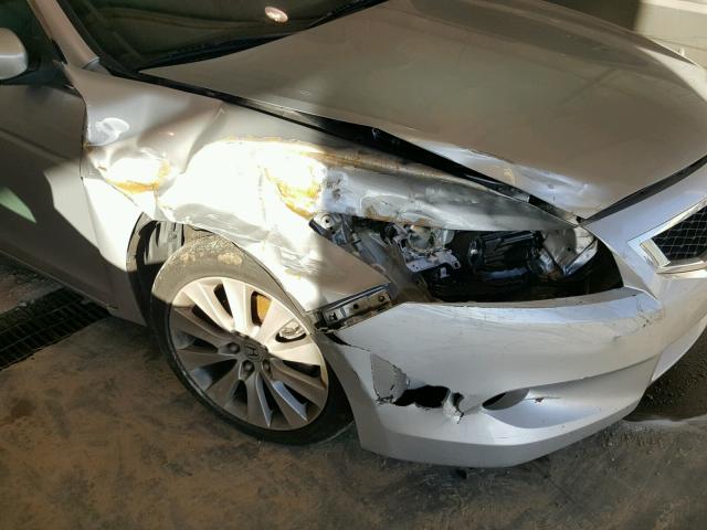 1HGCS2B86AA008901 - 2010 HONDA ACCORD EXL SILVER photo 9