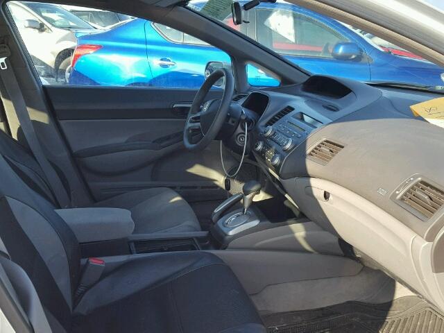 2HGFA16576H019330 - 2006 HONDA CIVIC LX SILVER photo 5