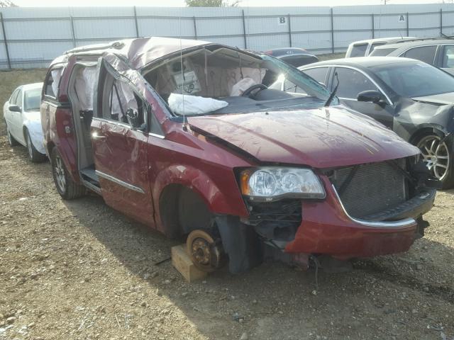 2A4RR5DG1BR688031 - 2011 CHRYSLER TOWN & COU RED photo 1