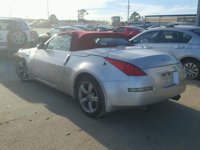 JN1AZ36A56M452039 - 2006 NISSAN 350Z ROADS SILVER photo 3