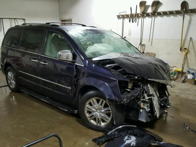 2A4RR6DX0AR217086 - 2010 CHRYSLER TOWN & COU BLACK photo 1