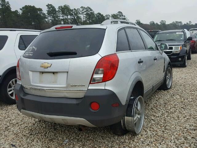 3GNAL2EK2FS528701 - 2015 CHEVROLET CAPTIVA LS SILVER photo 4