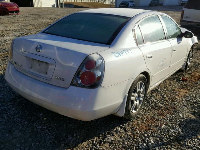 1N4AL11D25C240777 - 2005 NISSAN ALTIMA S WHITE photo 4