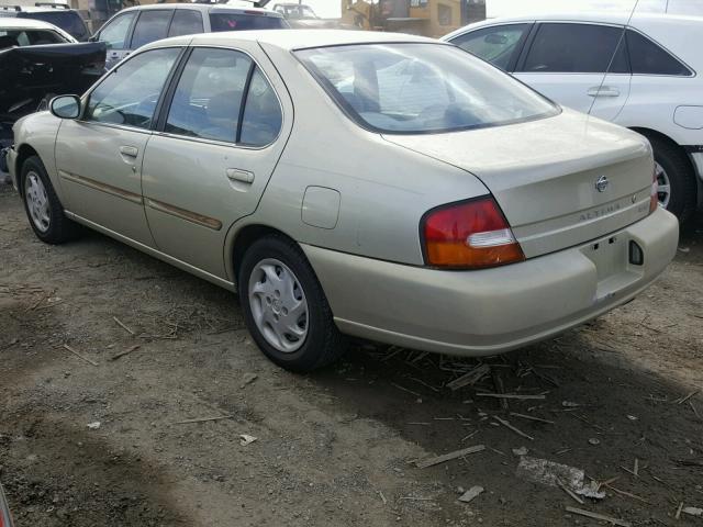 1N4DL01DXWC155050 - 1998 NISSAN ALTIMA XE GOLD photo 3