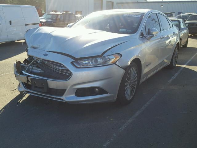 3FA6P0RUXER117478 - 2014 FORD FUSION TIT SILVER photo 2