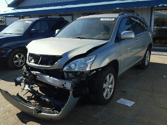 2T2HA31UX6C101804 - 2006 LEXUS RX 330 SILVER photo 2