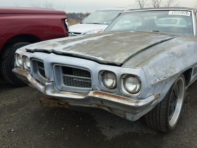 235371A106346 - 1971 PONTIAC CLASSIC GRAY photo 9