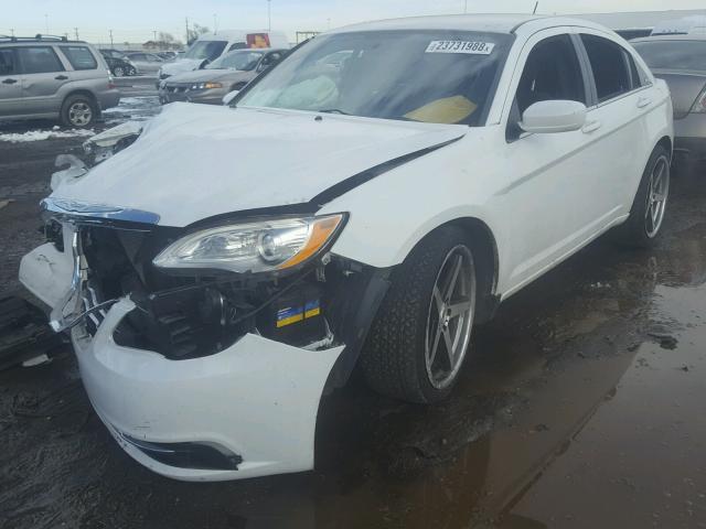 1C3CCBAB7EN210738 - 2014 CHRYSLER 200 LX WHITE photo 2