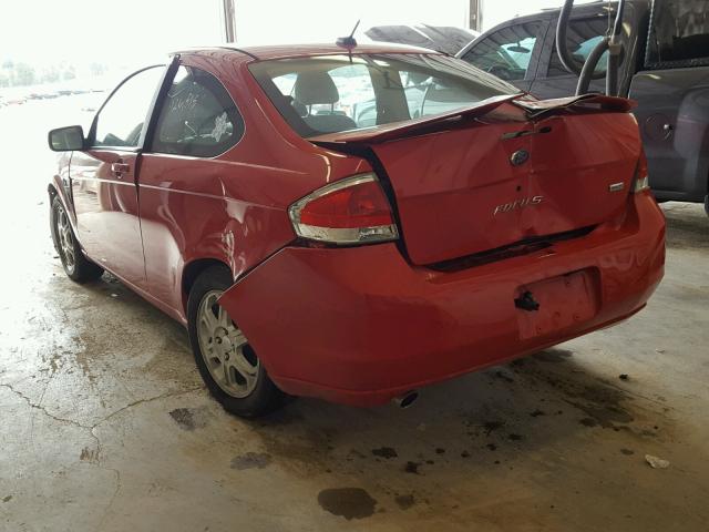 1FAHP33N28W124292 - 2008 FORD FOCUS SE RED photo 3