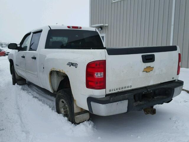 1GCHK43K79F126321 - 2009 CHEVROLET SILVERADO WHITE photo 3