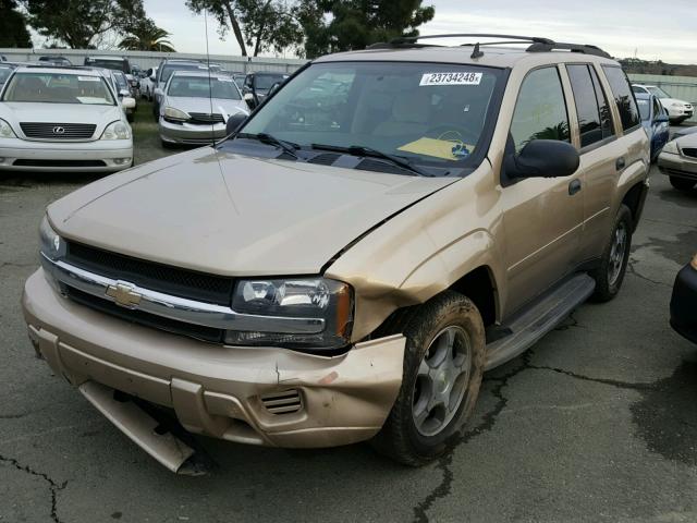 1GNDT13S972276842 - 2007 CHEVROLET TRAILBLAZE GOLD photo 2