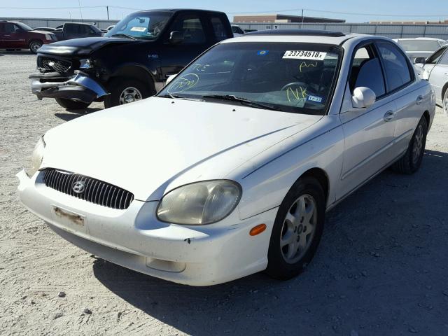 KMHWF35V21A474120 - 2001 HYUNDAI SONATA GLS WHITE photo 2