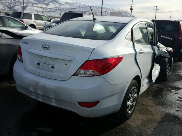 KMHCT4AE4DU529631 - 2013 HYUNDAI ACCENT GLS WHITE photo 4