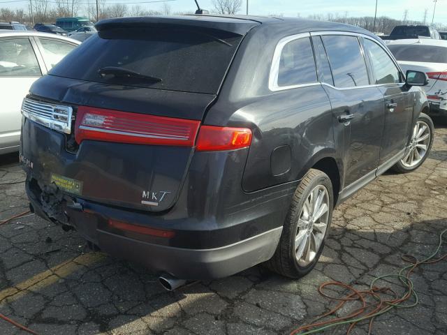 2LMHJ5AT2ABJ04303 - 2010 LINCOLN MKT BLACK photo 4