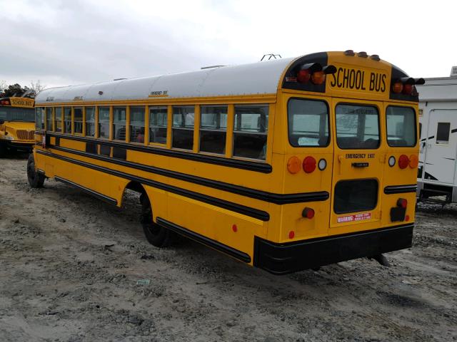 4UZ6CJAAXWC914502 - 1998 FREIGHTLINER CHASSIS FS YELLOW photo 3