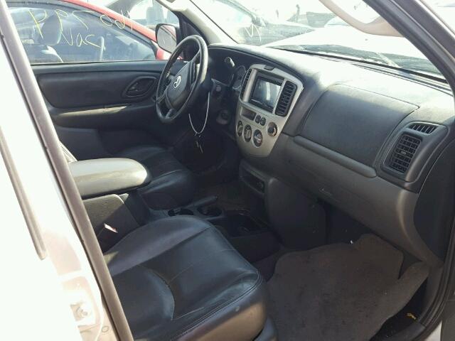 4F2CZ96133KM30394 - 2003 MAZDA TRIBUTE ES 银色 照片 5