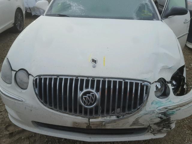 2G4WC582291131271 - 2009 BUICK LACROSSE C WHITE photo 7