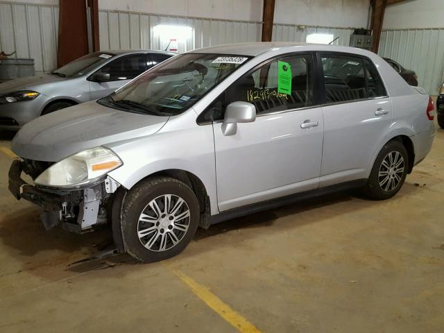 3N1BC11E58L412402 - 2008 NISSAN VERSA S SILVER photo 2